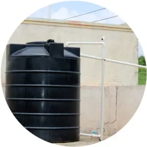 تنظيف وتعقيم خزانات المياه